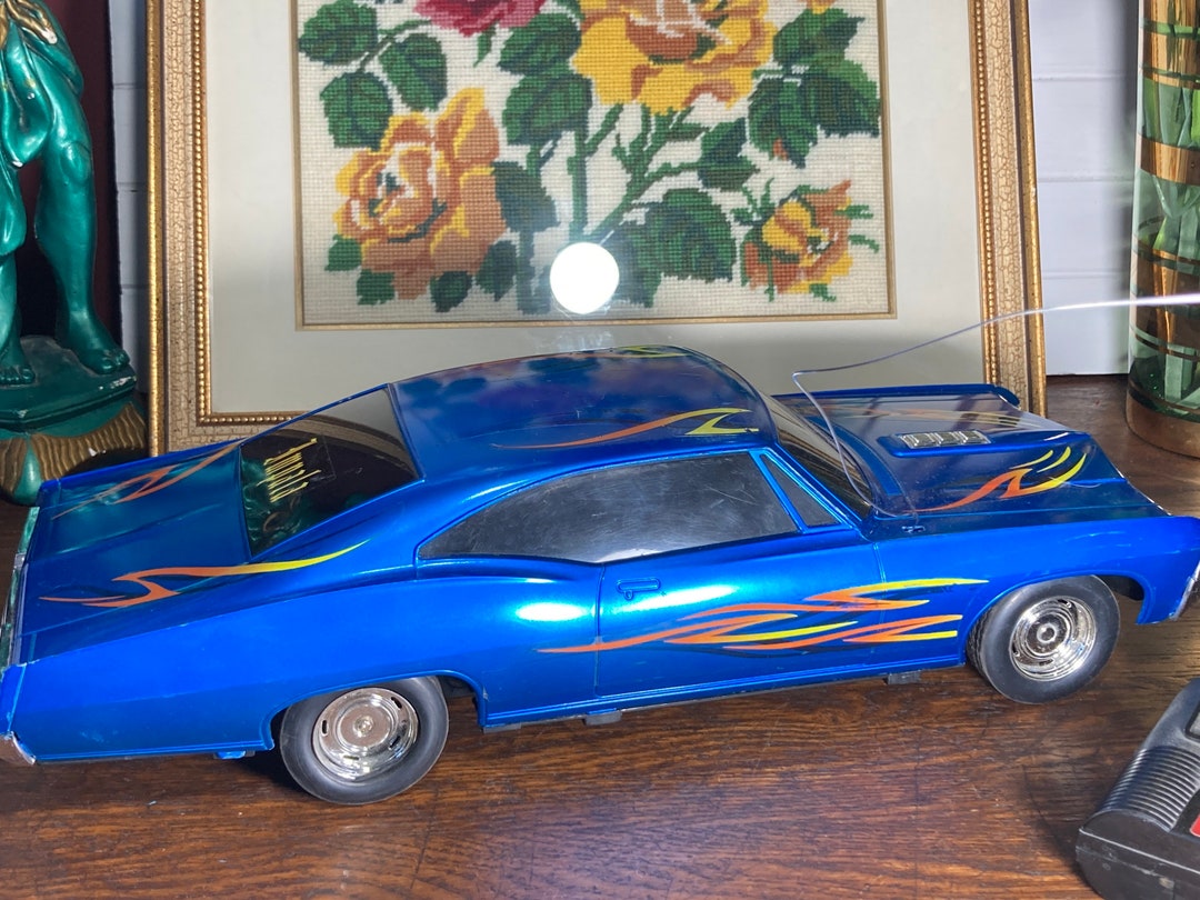 ブルー ラジオシャック '67 インパラ ローライダー ラジオ ブルー ラジオシャック '67 インパラ ローライダー ラジオ