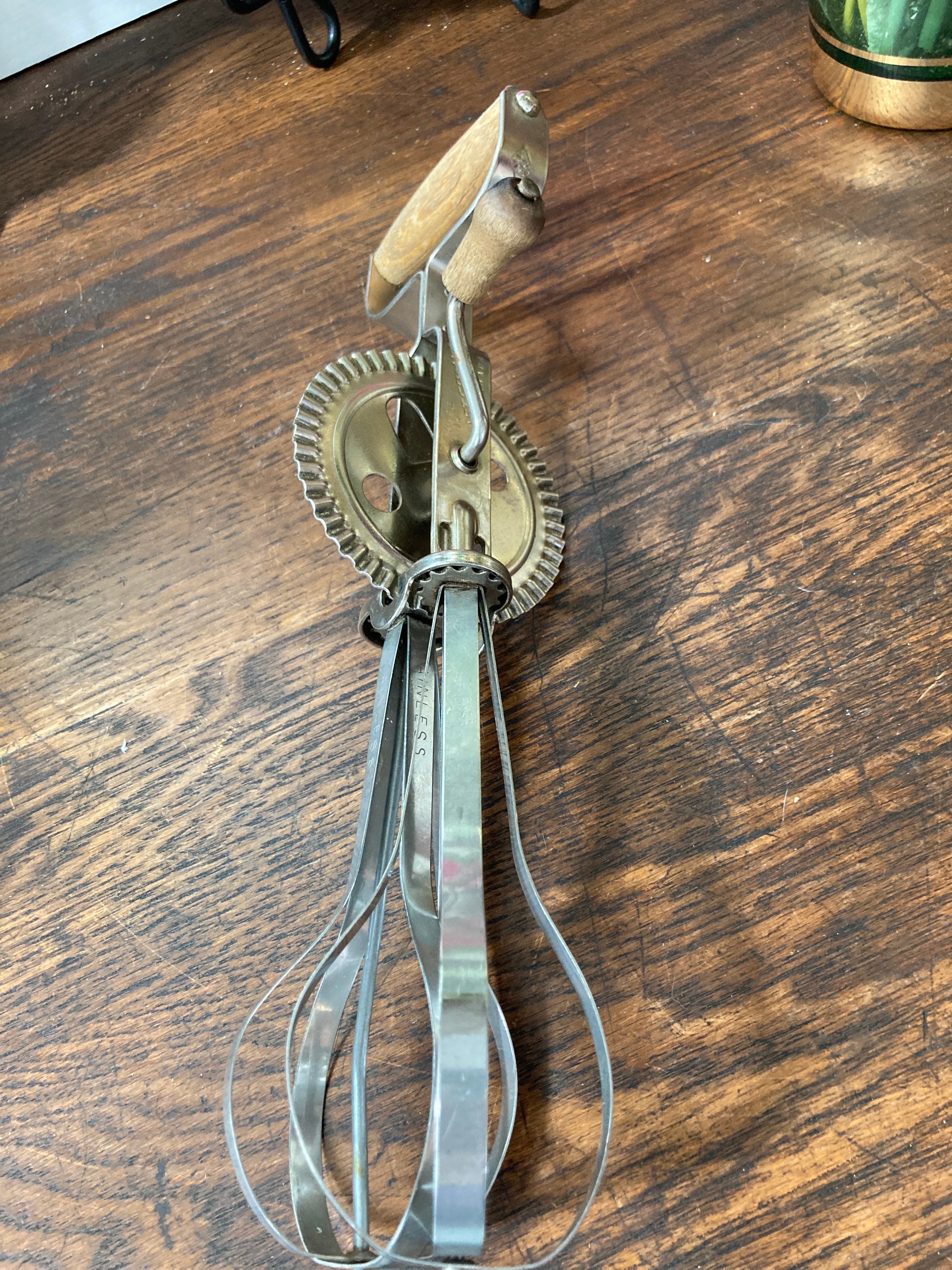 Egg Beaters Hand crank Beaters Vintage Farmhouse Country Etsy