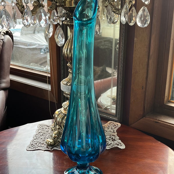 Vase Stretch LE Smith Glass Art Petal Footed Base Art Glass Art Nouveau MCM Vintage Swung Vase