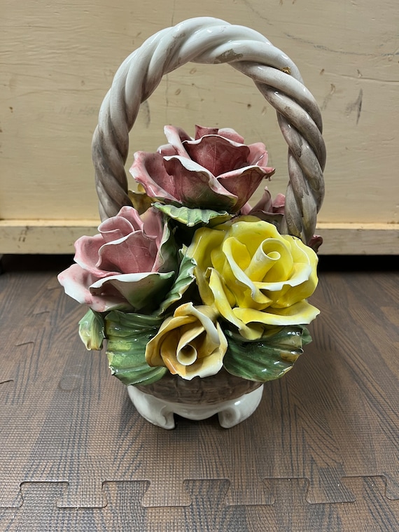 Capodimonte, Italy, Porcelain, Basket of Posies, Rose Flowers
