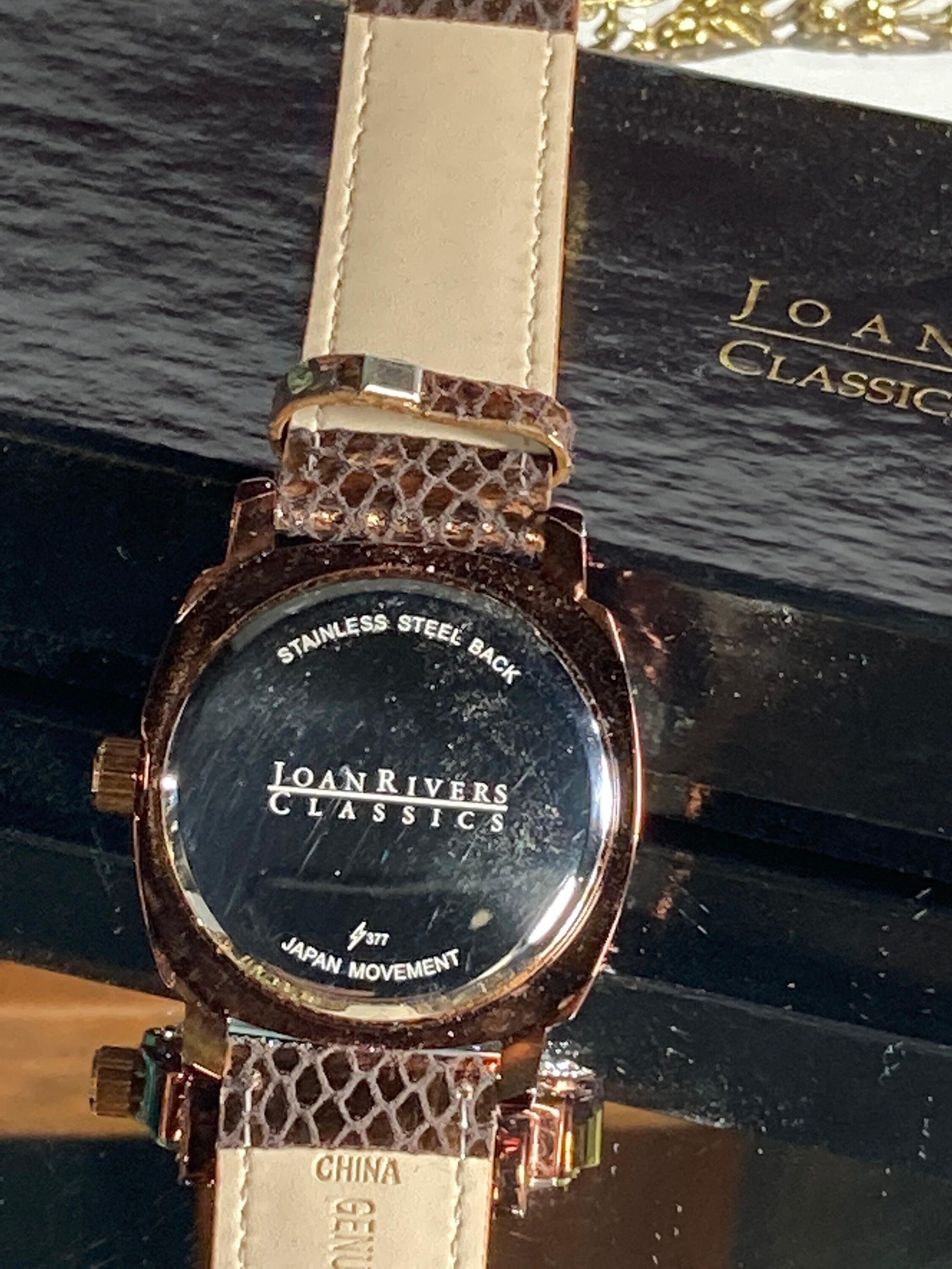 Vintage Joan Rivers Watch: Copper Faux Snakeskin Band  display picture 3