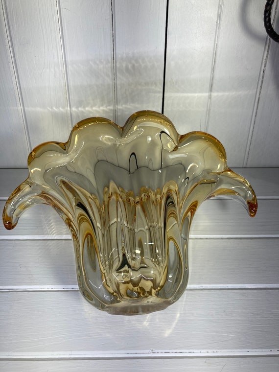 Large vintage glass clamshell/ seashell bowl MCM
