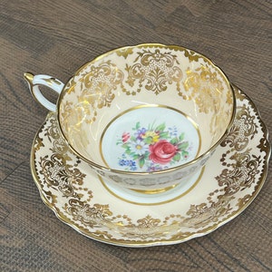 Paragon Teacup Tea Cup Saucer Royal  Double Warrant Queen  Elizabeth and Mary  Mint Flower  MCM Vintage Widemouth Antique Gold Gilt