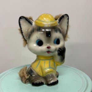Furry Friends Japan 1950s Vintage Cat Figurine Statue Ceramic Glaze Hand Painted Big Eyes Anamorphic