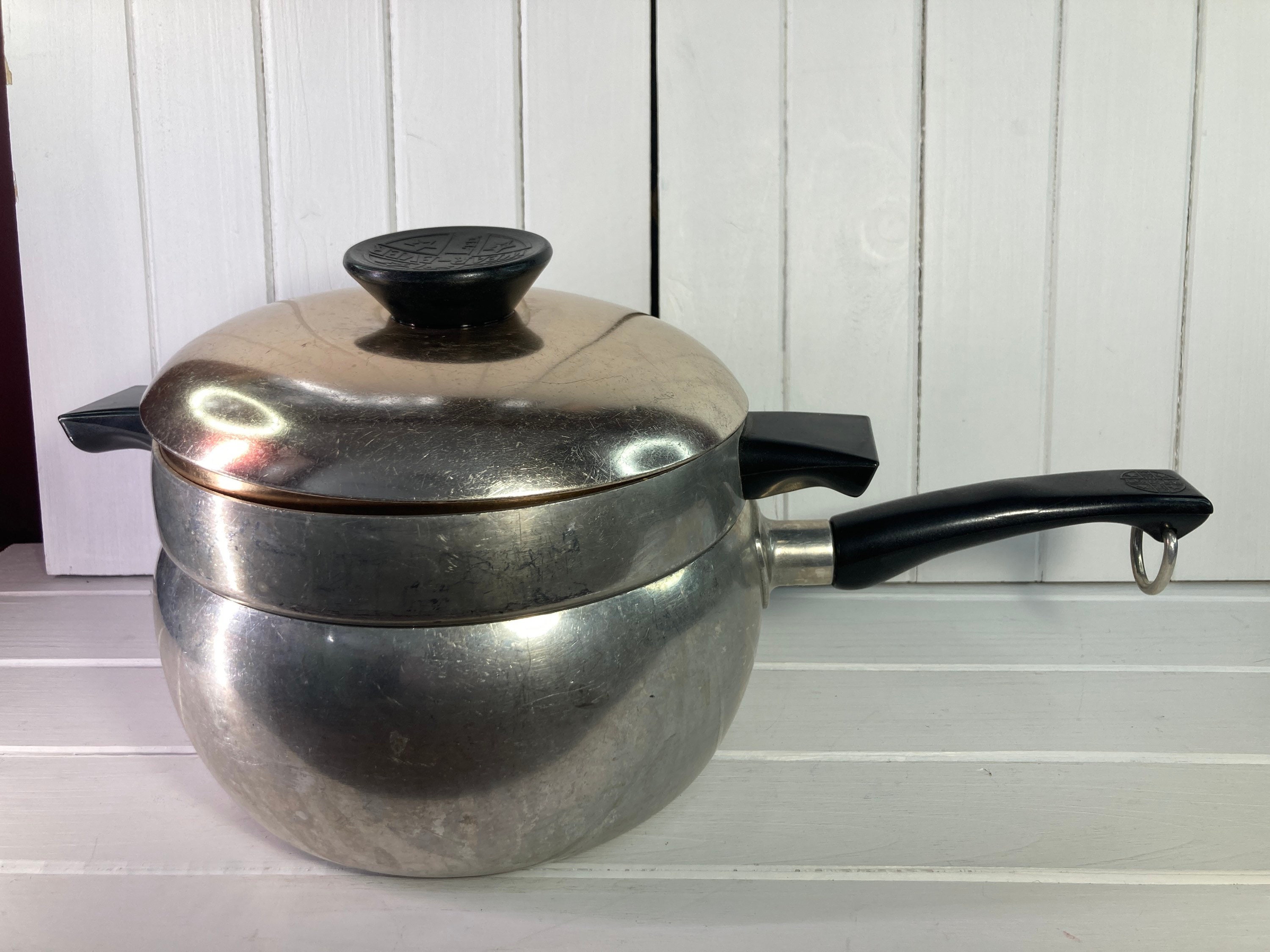 Vintage Wear-Ever Aluminum Saucepan & Lid No. 2261 1/2 - 1 1/2 Quart  Preowned