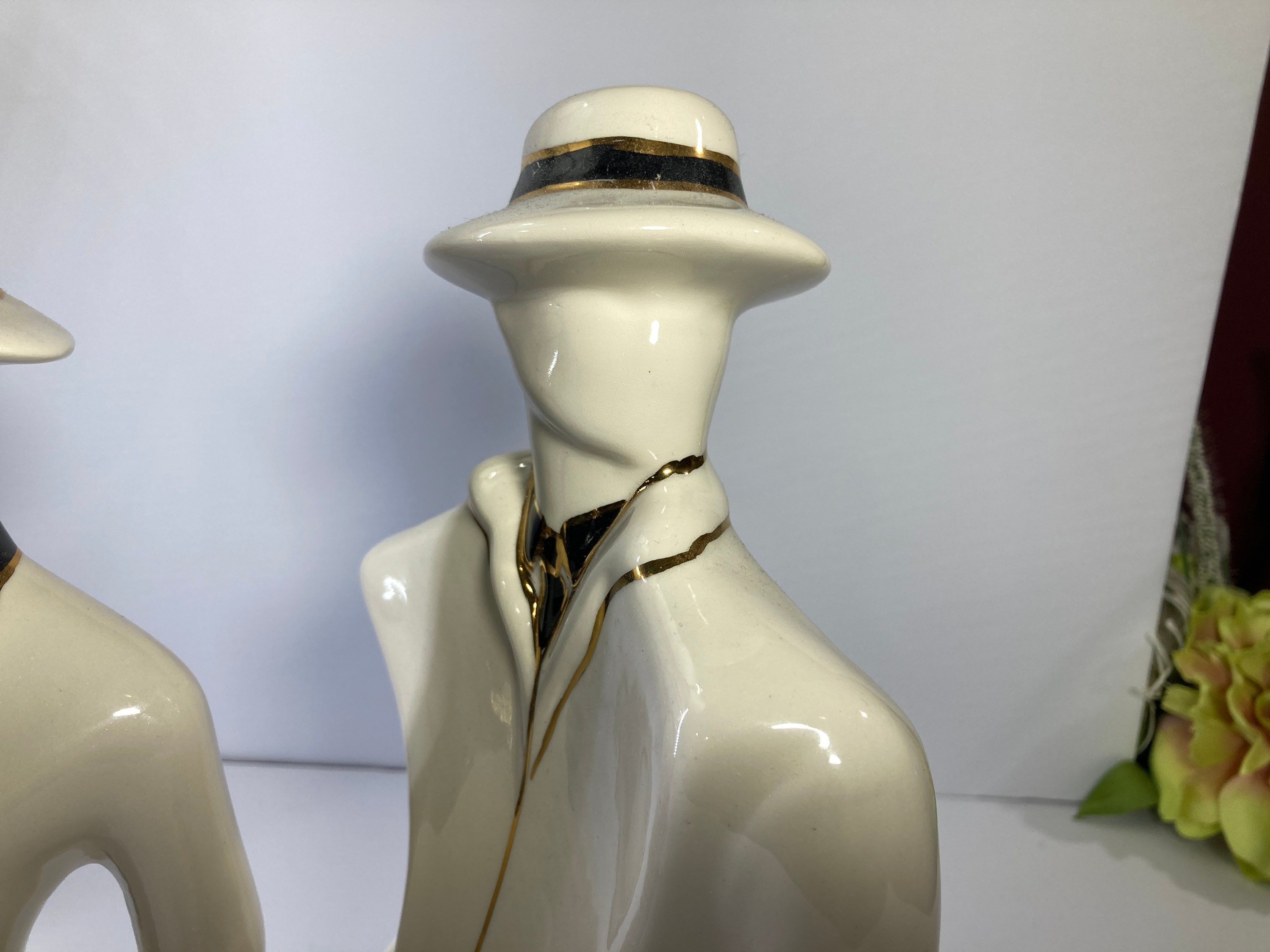 ヴィンテージ・アール・ヌーヴォー陶器フィギュア：90年代オート