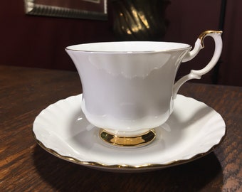 Royal Albert Val D’or Teacup and Saucer: Gold Trim Bone China, Vintage