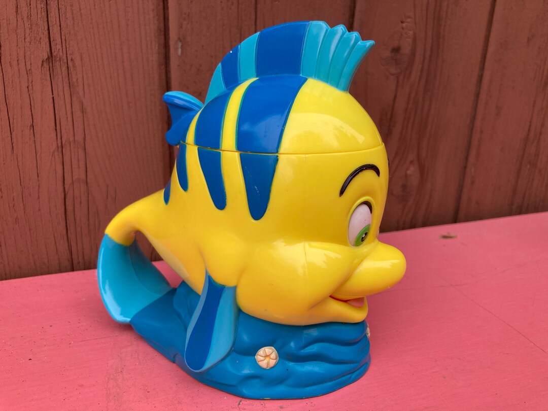 Mug Little Mermaid Flounder Fish World on Ice Souvenir Cup Vintage Walt