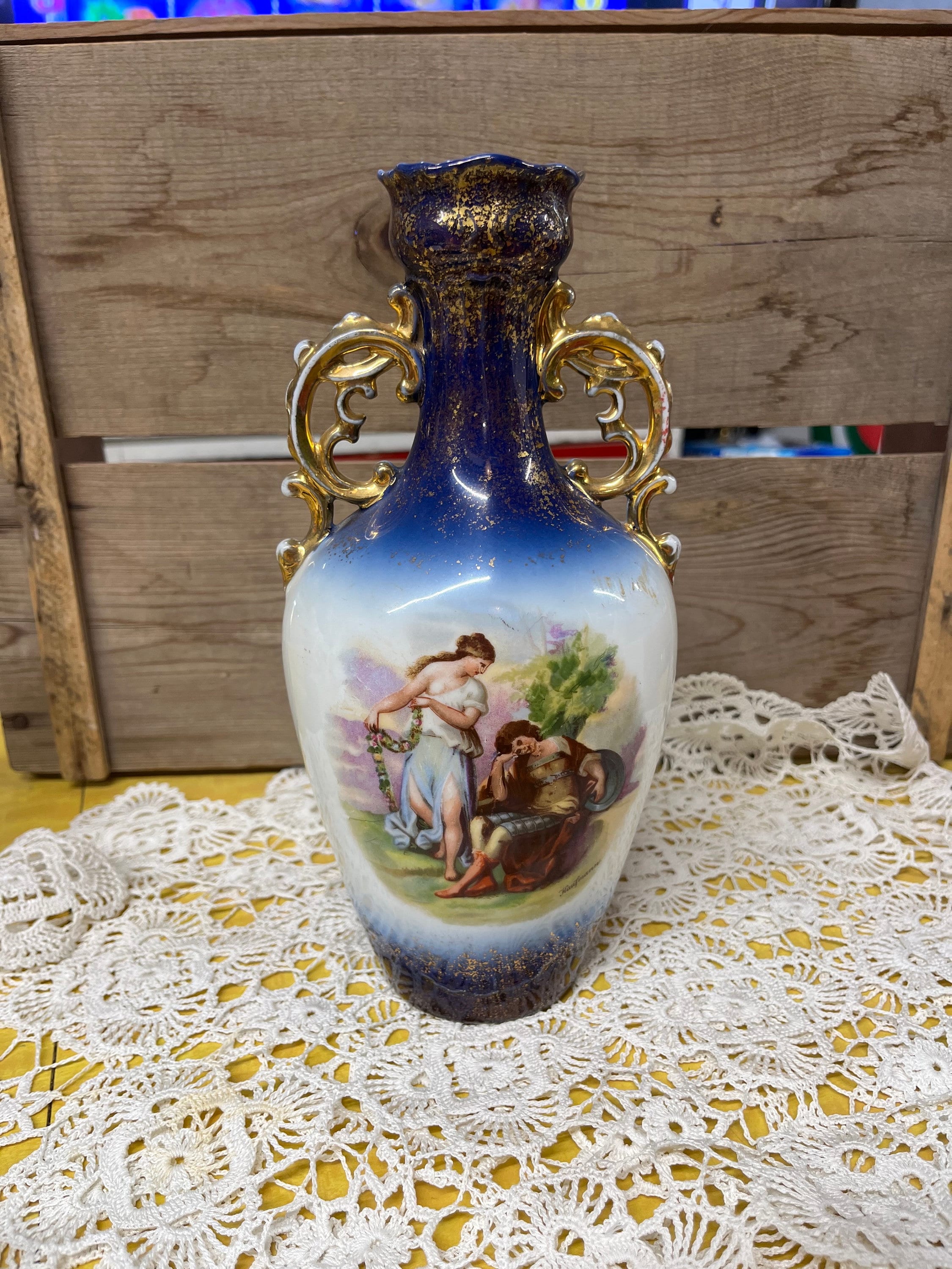 Vase Urn Double Handle Victoria Carlsbad Austria Gold Gilt Vintage