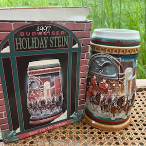 Stein Tankard Drink Beer Stein Mug Lid Holiday Budweiser 1997 Collectible Vintage Advertisement NEW+ Box Christmas