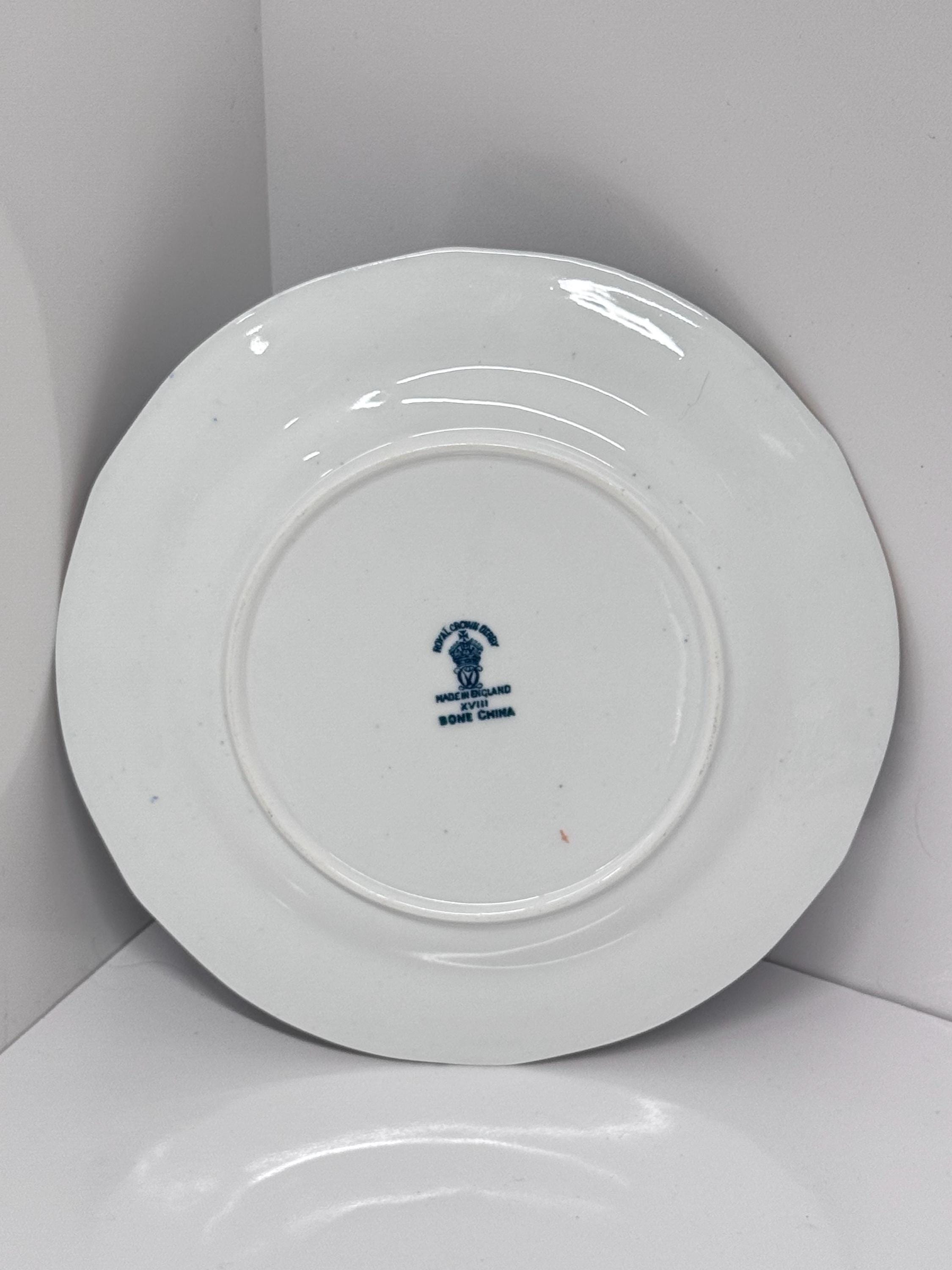 ロイヤルクラウンダービー ミカドプレート：ヴィンテージ ボーン