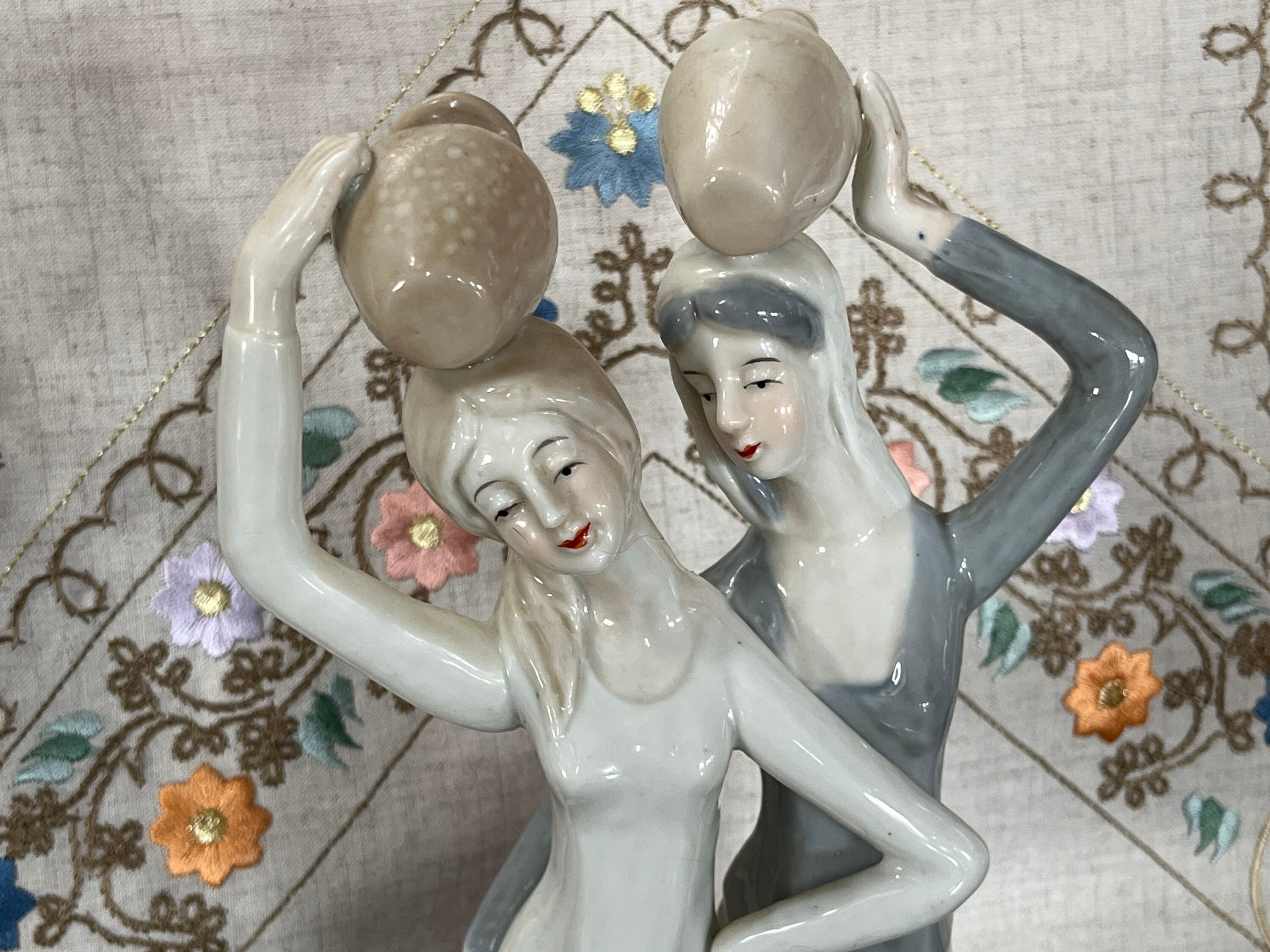 Lladro girl with jug - Etsy 日本