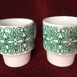 2 Mugs Royal Alma Tea Cup Mugs Vintage Teacup Ironstone Staffordshire England Mod Retro Funky 70s Abstract Stackable Nesting