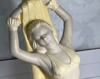 Lámpara de tiza vintage: figura de bailarina moderna de mediados de siglo, Brest Mfg.