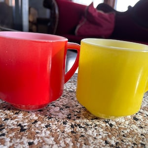 Mugs Federal Glass Milk Glass Cup Heat Proof Set of 2 Vintage Coffee Mug
