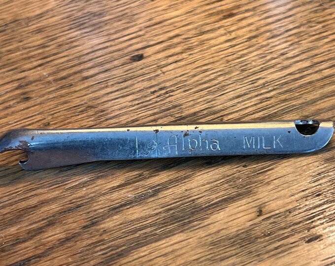 Can Opener 1955 use Alpha Milk Condensed Milk Can Opener, Newell