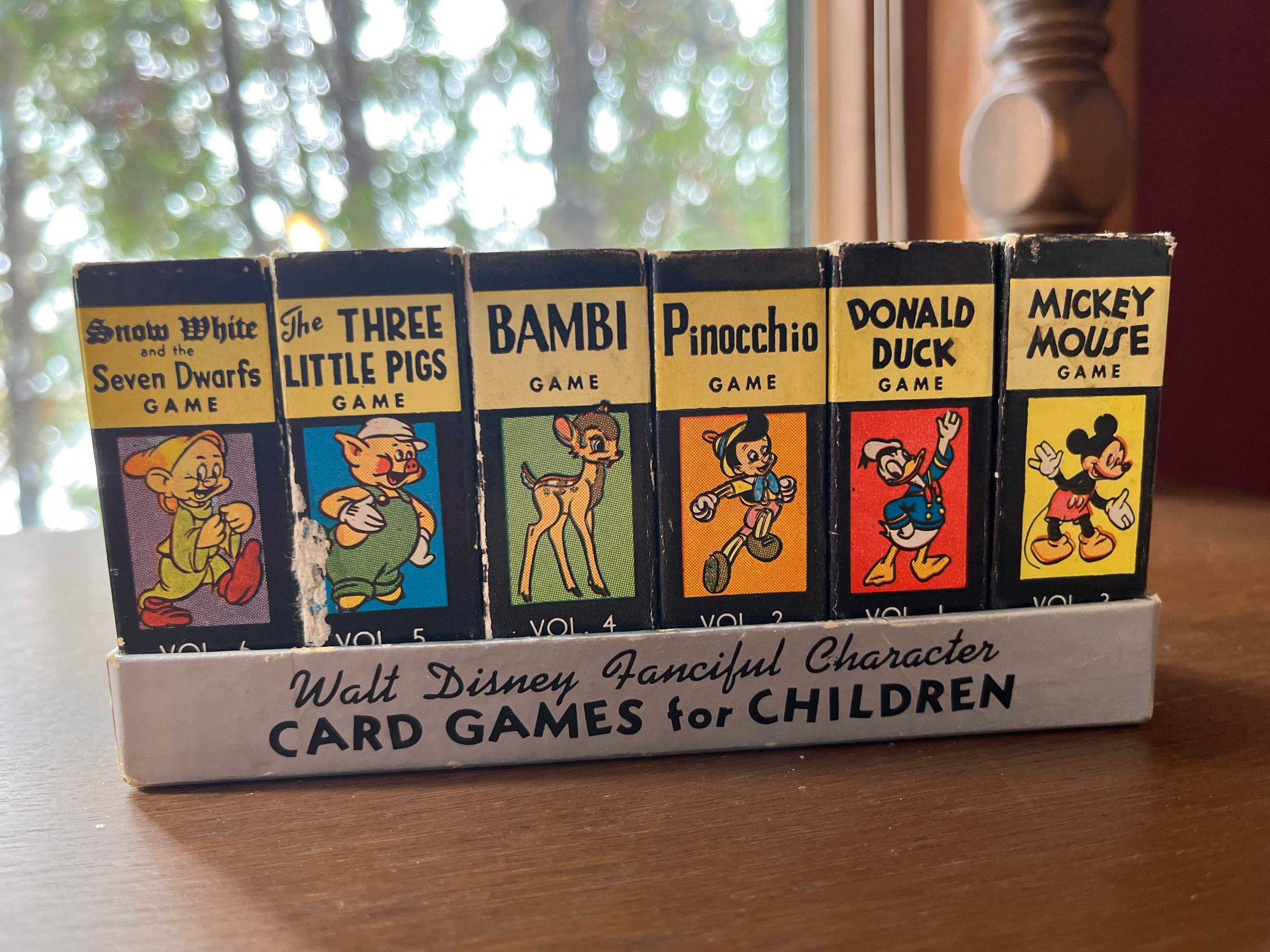 ヴィンテージディズニーMickey Mouse Library of Games