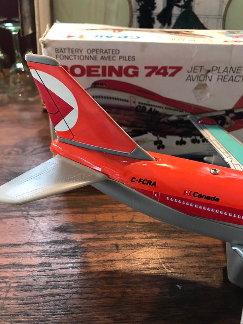 boeing toy plane