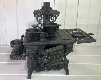 アンティーク　香合　1客　282 Doll House Furniture Cast Iron Stove Pots Pans Vintage