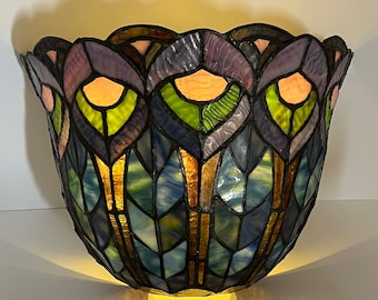 ミッドセンチュリーモダンテーブルランプ：ピアスドリップグレーズ