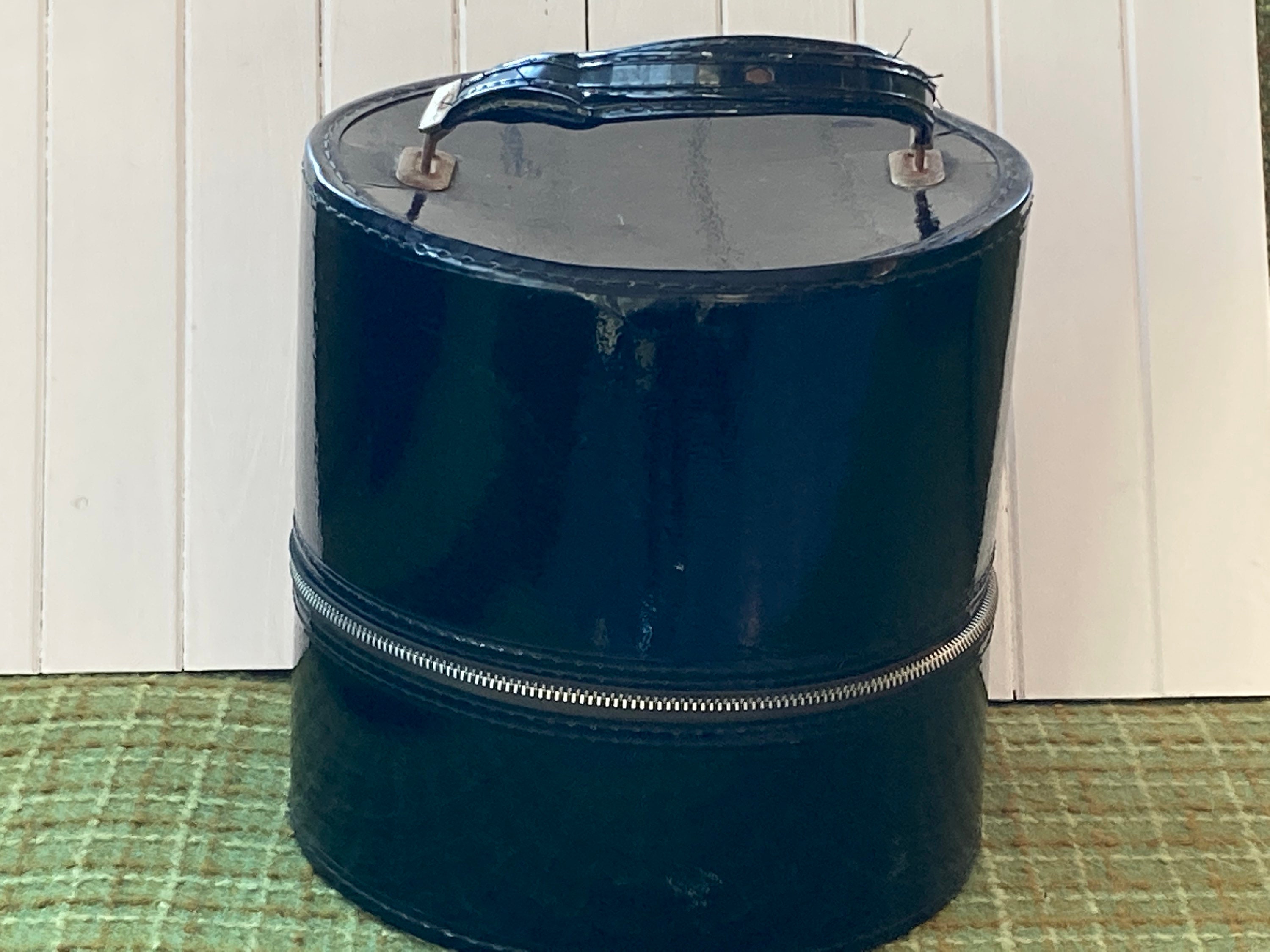 Vintage Black Patent Mini Wiglette / Hat Box Round Zippered Travel Case  Luggage