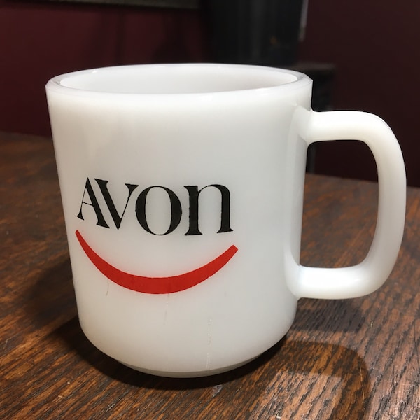 AVON MUG, Avon, President Club Mug, Avon Milk Glass, Red Smile Mug, Avon Collectible Mug, White Mug, Vintage