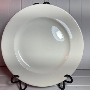 Plate Medicine Hat Potteries Farmhouse Dinner Plate Plain Ware Pattern Vintage Canada Restaurant Ware Antique