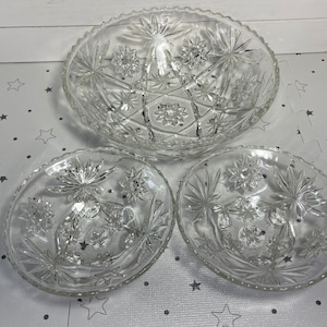 Serving Bowl Early American Prescut Glass Star of David Starburst Serving Salad Bowl and two Side Bowls Vintage Anchor Hocking
