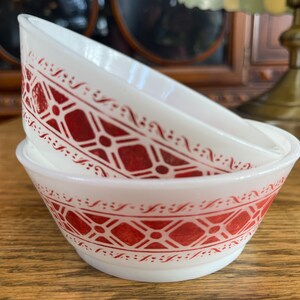 Bowl, Diamond , Milk Glass, Oven Proof,  Cereal Bowl Vintage, Country kitchen, Anchor Hocking, Fire King, Fireking