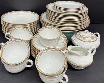 Tableware Fine Dining Myott, Son Co  Bone China: 50-Piece Vintage Floral Swag Dinnerware Set England