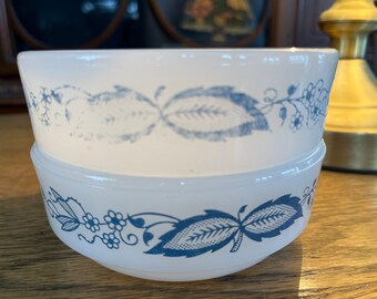 Cereal Bowls Dominion Glass, Blue Onion bowl, Milk glass, Heat Proof,  Canada, Vintage, Set of 2 Stacking Bowl