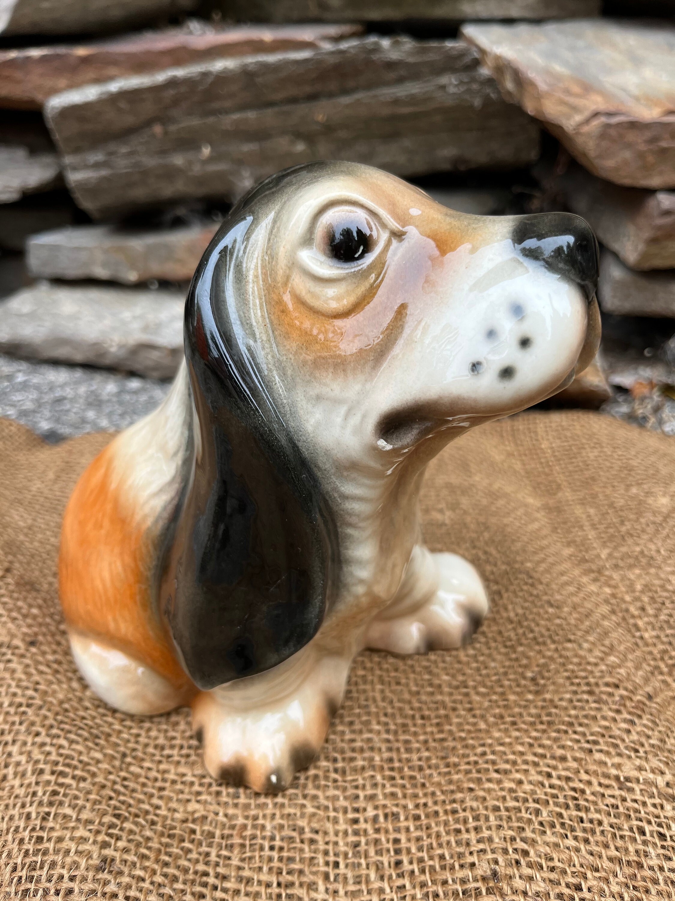 バセットハウンド陶器置物 犬、バセットハウンド、コレクターアイテム、フィギュア