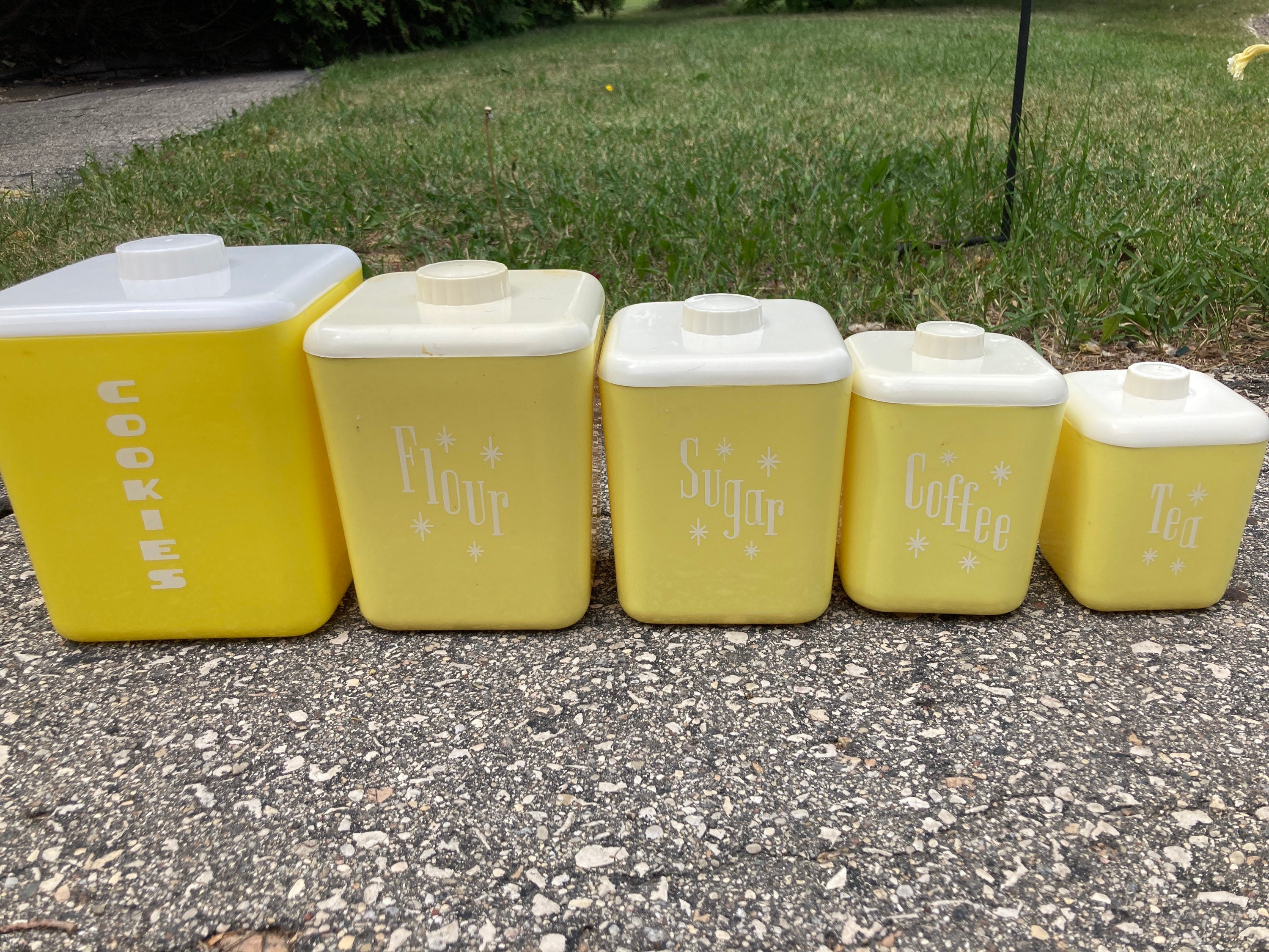 Canister Set Kitchen Storage Flour Sugar Coffee Tea Containers Retro MCM Mid Century Modern Vintage Atomic Plastic Starburst Nesting