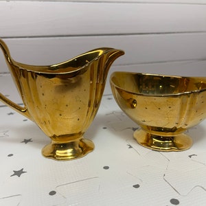 Royal Winton Grimwades Golden Age Creamer and Sugar Set Gold Lustre Vintage 40s antique vintage