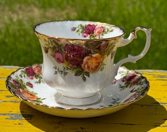 Teetasse Old Country Rose Englisch Bone China Royal Albert Teetasse und Untertasse Vintage