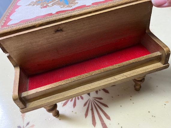 Piano Shaped Music Box Vintage Little Dancer Jewe… - image 7