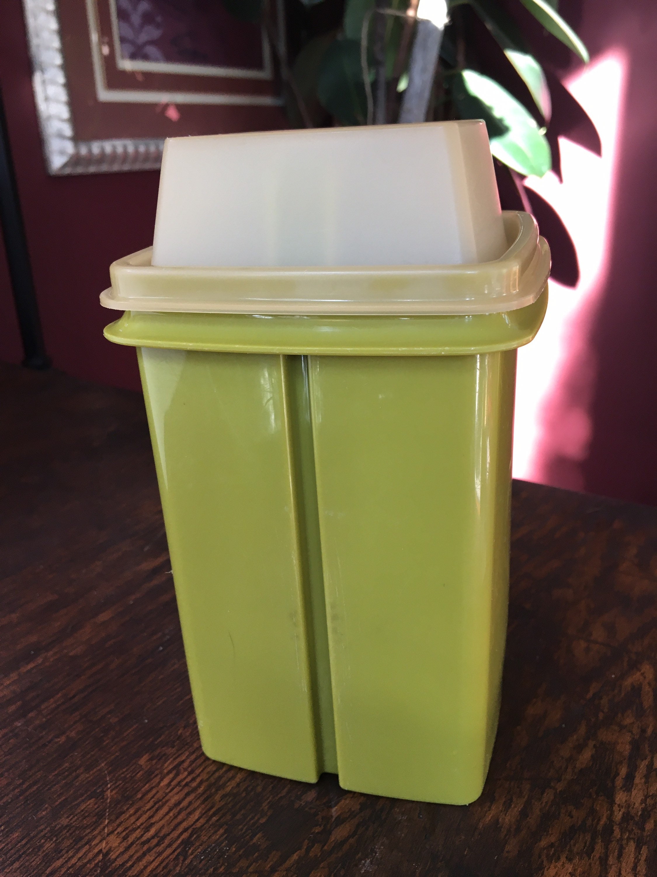 Ancien Pot Tupperware Vert Olive Pour Cornichons – Boîte Hermétique Vintage Déco Cuisine
