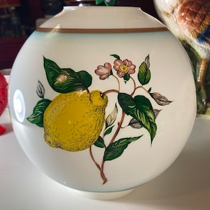 GWTW , Banquet, Parlour, Lamp, Brass, Glass, Fruit, Antique, Vintage, Milk Glass, Globe, Replacement, Lampshade