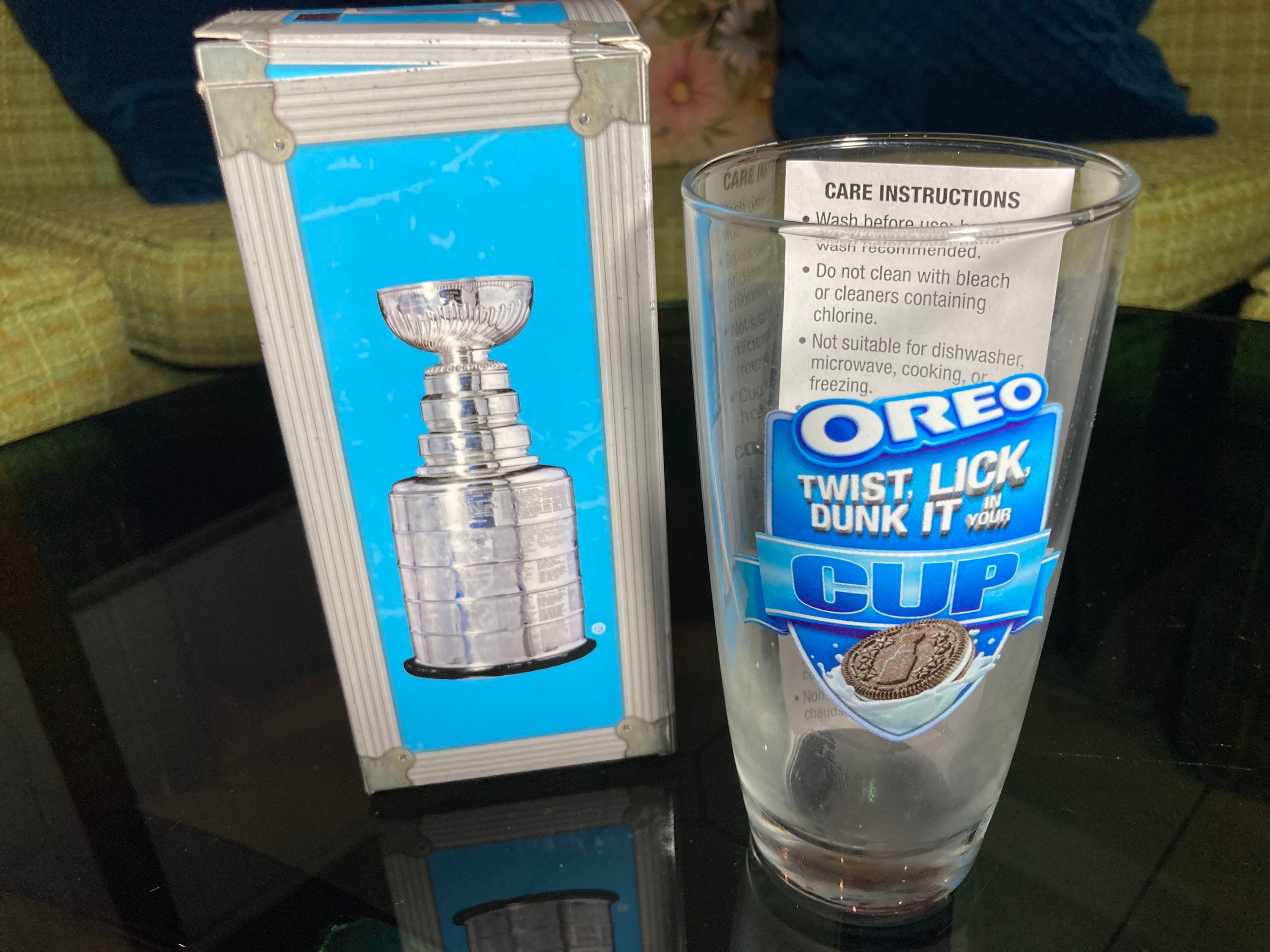 Stanley Cup Oreo Glass Collectible NHL Hockey Advertisement