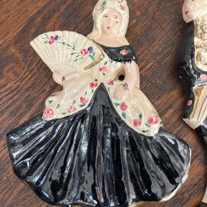 Vintage Elizabethan Plaster Wall Plaque: Hand-Painted Lady Decor