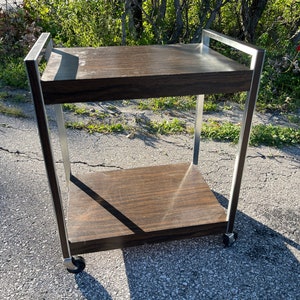 Barwagen, wielen, rollen van imitatiehout, vintage meubels, servies, MCM-zwenkwielen, dubbele plank