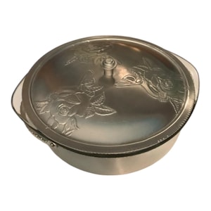 Vintage FORGED ALUMINUM Casserole dish, Everlast Forged Aluminum Pot Holder with Original Glasbake Bowl, Design Flower Lid MCM Retro