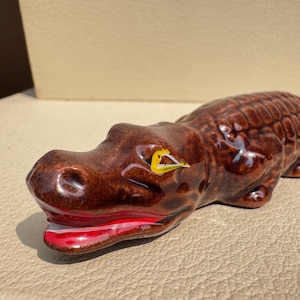 Mid Century Modern Ceramic Alligator Figurine: Brown Glazed Japan Decor