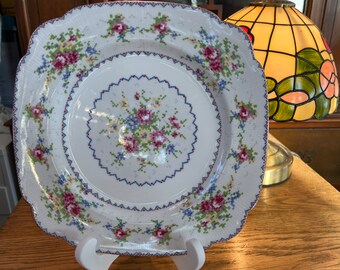 Plate Square Salad Lunch Plate Royal Albert Petit Point Dish Vintage Gold trim Needlework Floral Pink Rose Flower Bone China 6 3/4”