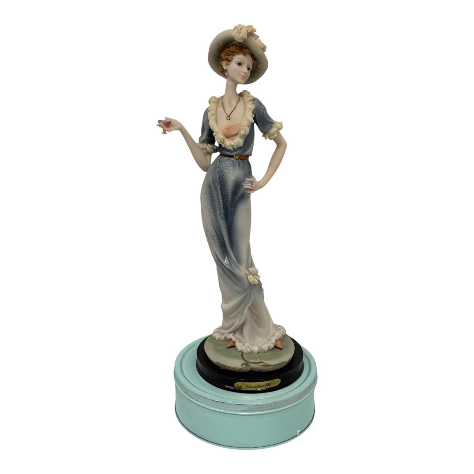 Figurine Lareaux Casinelli Lady in Blue With Flowers Vintage