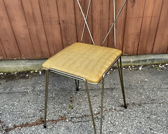 Vintage Hairpin Leg Chair: Mid Century Modern Vinyl Vanity Stool