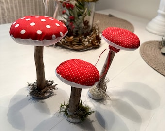 Toadstools set of 3 made of cotton driftwood autumn decoration