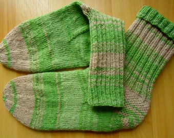 selbstgestrickte Socken Gr. 40/41 #106