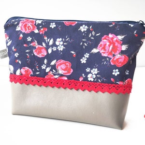 Cosmetic bag, toiletry bag, make-up bag, makeup bag, pouch, flowers