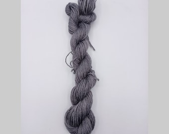 Mini - skein of fine sock yarn, hand-dyed, 4 ply, silver mottled, Creativ-Ecke, semisolid, uni,